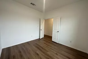 312 Sonterra Dr, San Marcos, TX 78666 - Photo 7