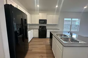 312 Sonterra Dr, San Marcos, TX 78666 - Photo 9