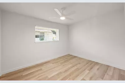 3204 Maywood Avenue #B, Austin, TX 78703 - Photo 21