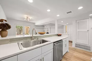 3204 Maywood Ave, Austin, TX 78703 - Photo 13
