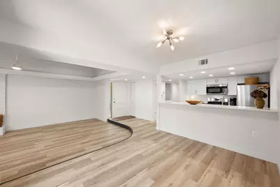 3204 Maywood Avenue #B, Austin, TX 78703 - Photo 9