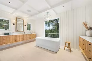 1012 Gaston Ave, Austin, TX 78703 - Photo 17