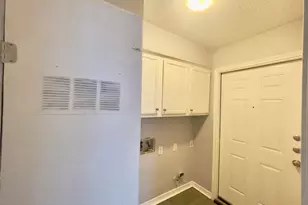 2001 Kenneth Ave, Austin, TX 78741 - Photo 13