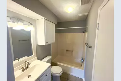 2001 Kenneth Avenue #A, Austin, TX 78741 - Photo 5
