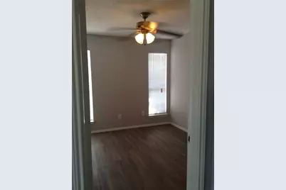2001 Kenneth Avenue #A, Austin, TX 78741 - Photo 9