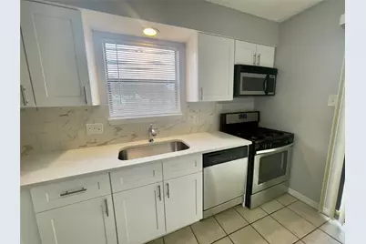 2001 Kenneth Avenue #A, Austin, TX 78741 - Photo 3