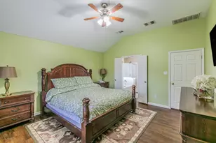 4021 Kerley Ct, Hutto, TX 78634 - Photo 13