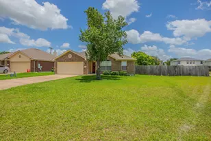 4021 Kerley Ct, Hutto, TX 78634 - Photo 3