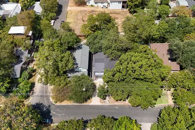 1208 Kinney Avenue, Austin, TX 78704 - Photo 33