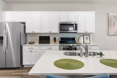 8109 Mandela Bend, Austin, TX 78744 - Photo 5