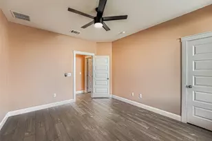 222 Arosa Dr, Elgin, TX 78621 - Photo 31