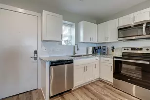 1107 S 11th St, Port Aransas, TX 78373 - Photo 13