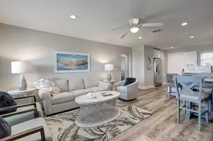 1107 S 11th St, Port Aransas, TX 78373 - Photo 7