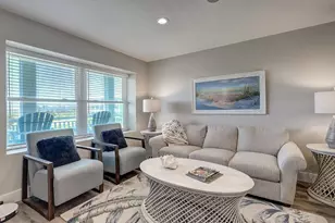 1107 S 11th St, Port Aransas, TX 78373 - Photo 5