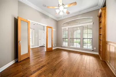 204 Woodland Park, Georgetown, TX 78633 - Photo 11