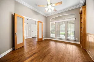 204 Woodland Park, Georgetown, TX 78633 - Photo 11