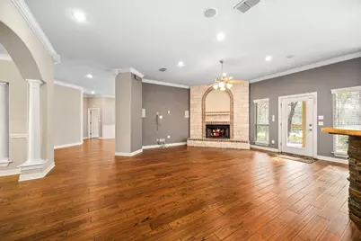 204 Woodland Park, Georgetown, TX 78633 - Photo 13