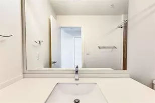 604 N Bluff Dr, Austin, TX 78745 - Photo 21