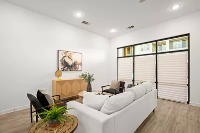 4901 Springdale Road #101, Austin, TX 78723 - Photo 9