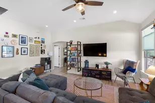 303 W Browning St, Manor, TX 78653 - Photo 13