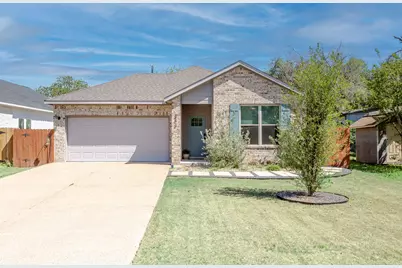 303 W Browning Street, Manor, TX 78653 - Photo 3