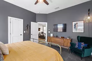 303 W Browning St, Manor, TX 78653 - Photo 17