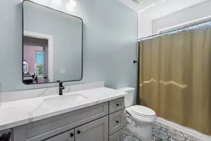 303 W Browning St, Manor, TX 78653 - Photo 25
