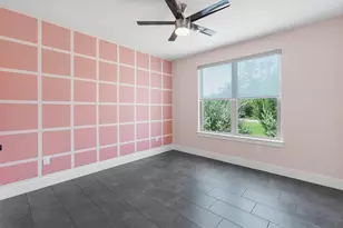 303 W Browning St, Manor, TX 78653 - Photo 21