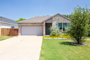 303 W Browning St, Manor, TX 78653 - Photo 1