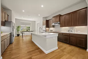 512 Summer Wilson Cv, Austin, TX 78738 - Photo 3
