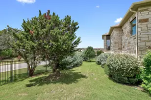 512 Summer Wilson Cv, Austin, TX 78738 - Photo 31