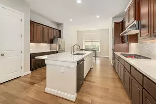 512 Summer Wilson Cv, Austin, TX 78738 - Photo 13