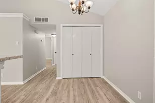 1601 Faro Dr, Austin, TX 78741 - Photo 17