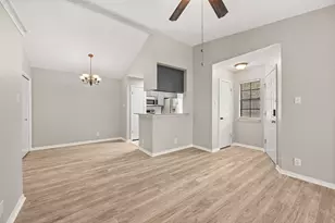 1601 Faro Dr, Austin, TX 78741 - Photo 7