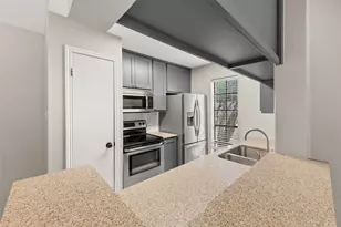1601 Faro Dr, Austin, TX 78741 - Photo 11