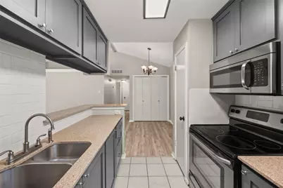 1601 Faro Drive #1502, Austin, TX 78741 - Photo 15