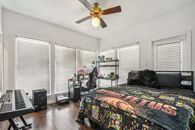 1910 Robbins Place #301, Austin, TX 78705 - Photo 17