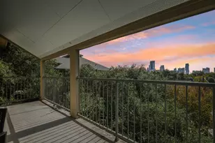 1910 Robbins Pl, Austin, TX 78705 - Photo 1