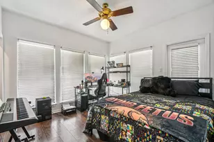 1910 Robbins Pl, Austin, TX 78705 - Photo 17