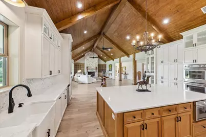 2130 Hartfield Road, Round Top, TX 78954 - Photo 11