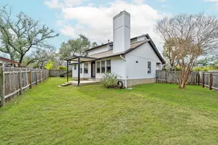 8103 Washita Dr, Austin, TX 78749 - Photo 13