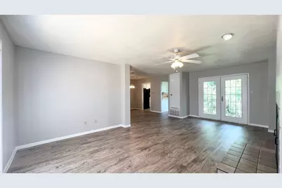 9201 Simmons Road #112, Austin, TX 78759 - Photo 3