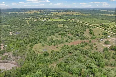000 Oil Field Road, Lockhart, TX 78644 - Photo 33