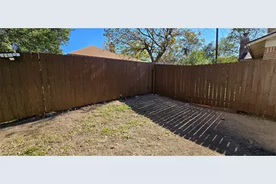 9007 Quail Valley Drive, Austin, TX 78758 - Photo 31