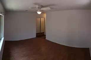 9007 Quail Valley Dr, Austin, TX 78758 - Photo 13