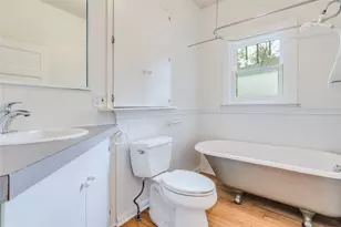 512 E 49th St, Austin, TX 78751 - Photo 19