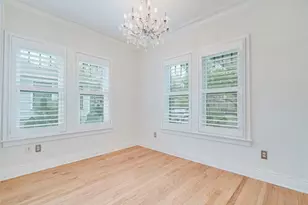 512 E 49th St, Austin, TX 78751 - Photo 15