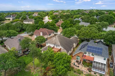 10004 Scull Creek Drive, Austin, TX 78730 - Photo 33