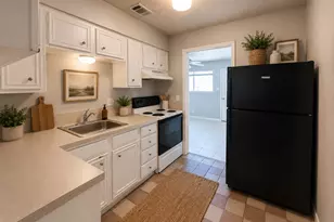 4303 Duval St, Austin, TX 78751 - Photo 5