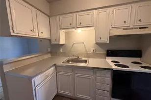 4303 Duval St, Austin, TX 78751 - Photo 5